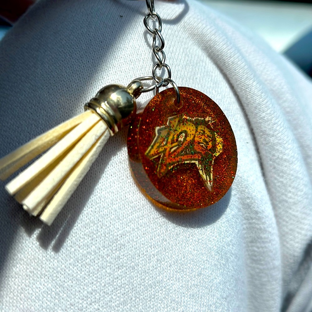 ~420 sparkling bob Marley resin keychain~